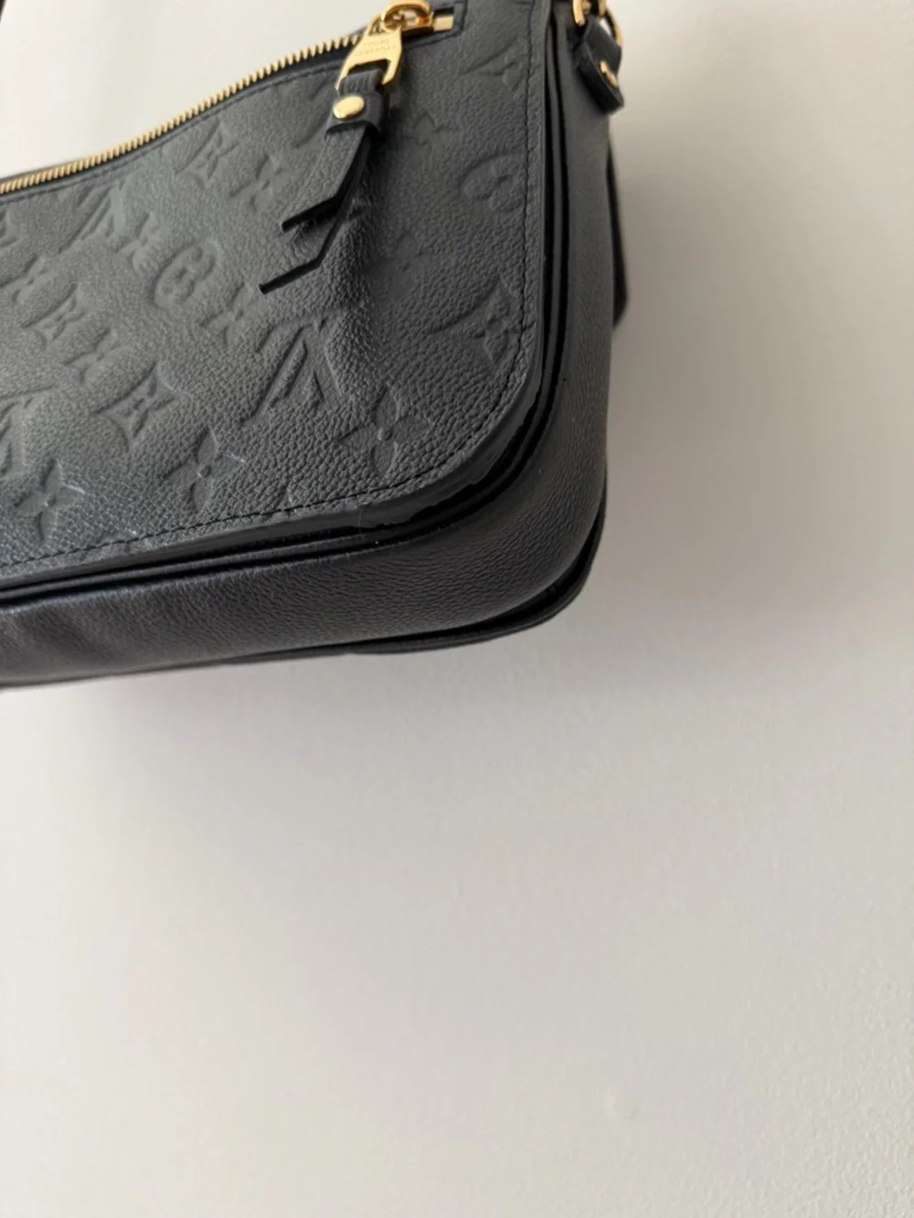 Louis Vuitton Black Embossed Monogram Pochette Métis bag with gold hardware - Picture 10 of 16